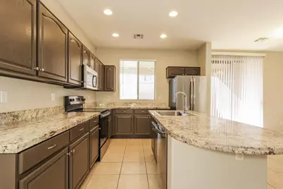 2507 W Old Paint Trail, Phoenix, AZ 85086 - Photo 8