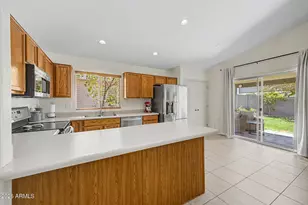 8527 E Clovis Ave, Mesa, AZ 85208 - Photo 10