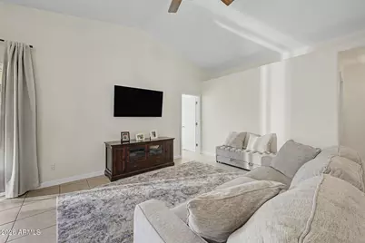 8527 E Clovis Avenue, Mesa, AZ 85208 - Photo 6