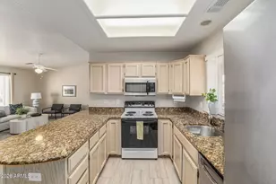 10951 E Keats Ave, Mesa, AZ 85209 - Photo 14