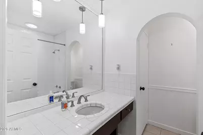 3012 N 32nd Street #36, Phoenix, AZ 85018 - Photo 14