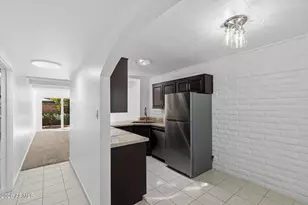 3012 N 32nd St, Phoenix, AZ 85018 - Photo 4