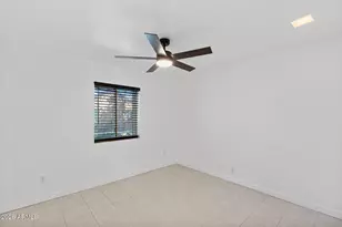 3012 N 32nd St, Phoenix, AZ 85018 - Photo 12