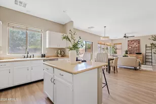 4597 E Loma Vista St, Gilbert, AZ 85295 - Photo 12