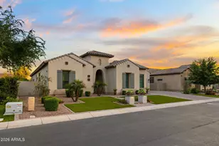 2537 E Turnberry Dr, Gilbert, AZ 85298 - Photo 2