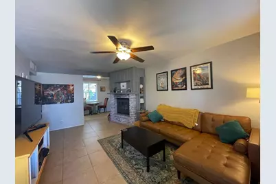 843 E Butler Drive, Phoenix, AZ 85020 - Photo 2