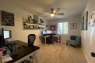 843 E Butler Dr, Phoenix, AZ 85020 - Photo 38