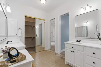 307 S Rochester Court, Gilbert, AZ 85296 - Photo 32