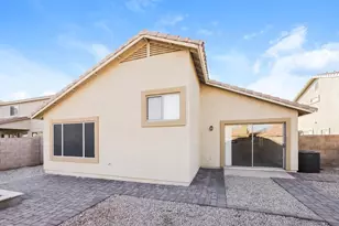 3718 W Burgess Ln, Phoenix, AZ 85041 - Photo 10