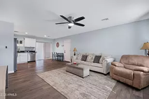 15016 N 27th Dr, Phoenix, AZ 85053 - Photo 4