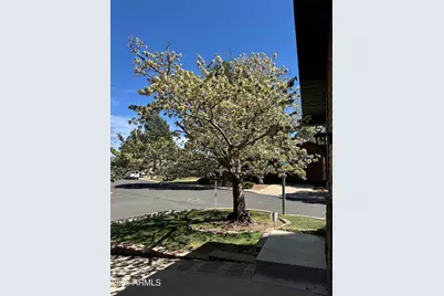 4001 N Zermatt Way, Flagstaff, AZ 86004 - Photo 2