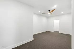 1360 S Mulberry St, Gilbert, AZ 85296 - Photo 28