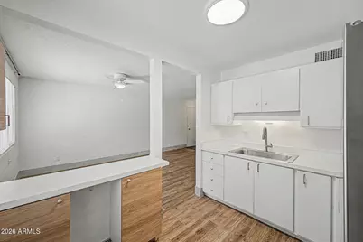 2633 W Rose Lane #B114, Phoenix, AZ 85017 - Photo 8