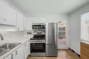 2633 W Rose Ln, Phoenix, AZ 85017 - Photo 10