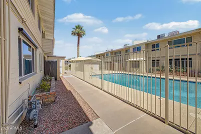 2633 W Rose Lane #B114, Phoenix, AZ 85017 - Photo 22