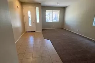 10335 W Robin Ln, Peoria, AZ 85383 - Photo 2