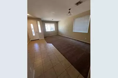 10335 W Robin Lane, Peoria, AZ 85383 - Photo 4