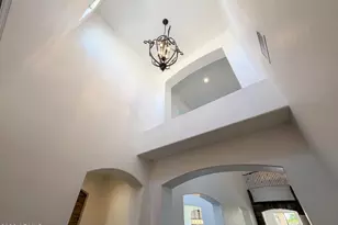 18331 W Ivy Ln, Surprise, AZ 85388 - Photo 8