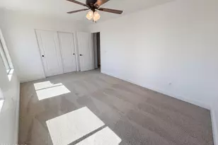 18331 W Ivy Ln, Surprise, AZ 85388 - Photo 4