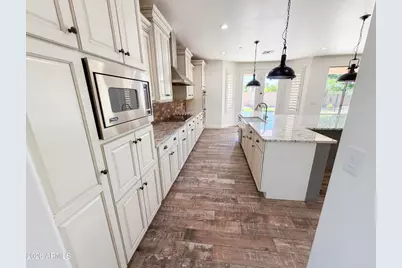 18331 W Ivy Lane, Surprise, AZ 85388 - Photo 18