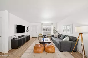 1130 W Donner Dr, Tempe, AZ 85282 - Photo 2