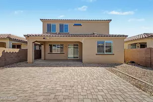 7926 W Medlock Dr, Glendale, AZ 85303 - Photo 2