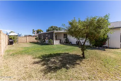 4208 N 79th Avenue, Phoenix, AZ 85033 - Photo 34