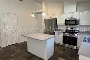 2602 E Beautiful Ln, Phoenix, AZ 85042 - Photo 2