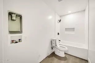 2301 E Harvard St, Phoenix, AZ 85006 - Photo 30