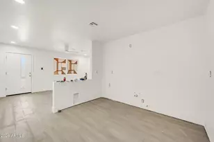 2301 E Harvard St, Phoenix, AZ 85006 - Photo 24