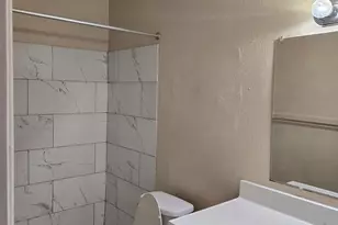 3316 W Tangerine Ln, Phoenix, AZ 85051 - Photo 8