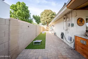 313 E El Caminito Dr, Phoenix, AZ 85020 - Photo 44