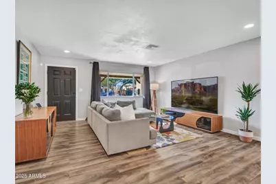 3010 E Yucca Street, Phoenix, AZ 85028 - Photo 4