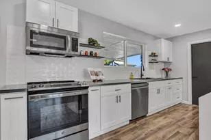 3010 E Yucca St, Phoenix, AZ 85028 - Photo 20