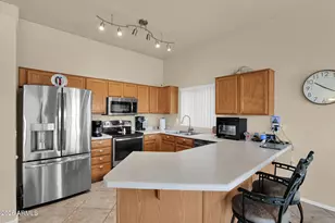 9231 E Rainier Dr, Gold Canyon, AZ 85118 - Photo 10