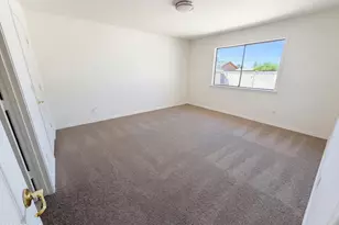13138 W Sierra Vista Dr, Glendale, AZ 85307 - Photo 18
