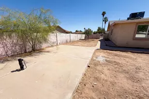 13138 W Sierra Vista Dr, Glendale, AZ 85307 - Photo 28