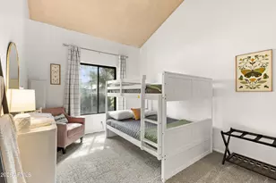 2747 N Fairview Dr, Flagstaff, AZ 86004 - Photo 28