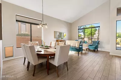 5219 E Hashknife Road, Phoenix, AZ 85054 - Photo 10