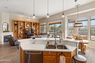 5219 E Hashknife Rd, Phoenix, AZ 85054 - Photo 8