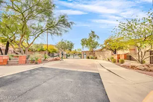 42424 N Gavilan Peak Pkwy, Anthem, AZ 85086 - Photo 46