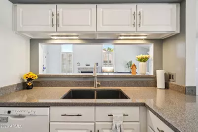 621 S Criss Street, Chandler, AZ 85226 - Photo 12