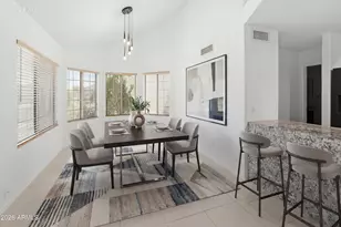 490 S Catalina St, Gilbert, AZ 85233 - Photo 8