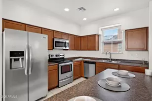 7855 W Palm Ln, Phoenix, AZ 85035 - Photo 14