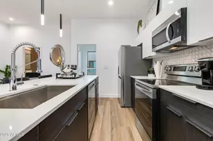 4220 N 32nd St, Phoenix, AZ 85018 - Photo 18