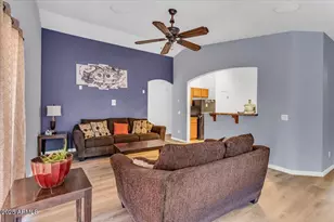 21655 N Davis Way, Maricopa, AZ 85138 - Photo 4