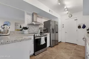 9509 E Fairway Blvd, Sun Lakes, AZ 85248 - Photo 8