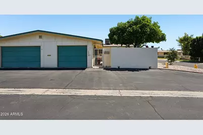 10526 W Highwood Lane, Sun City, AZ 85373 - Photo 12