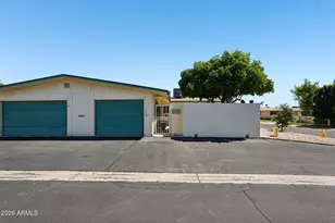 10526 W Highwood Ln, Sun City, AZ 85373 - Photo 12