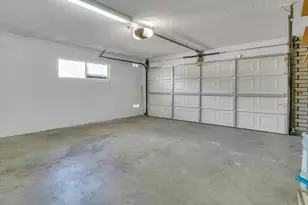 4949 W Royal Palm Rd, Glendale, AZ 85302 - Photo 30